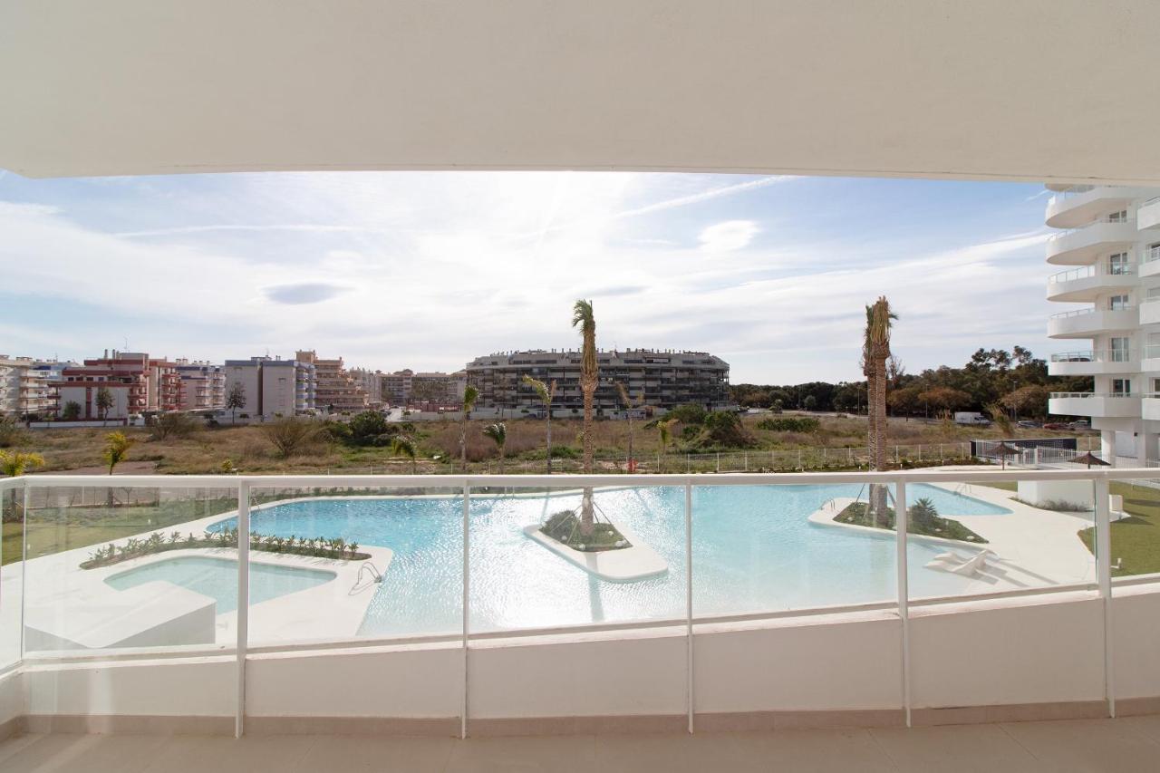 Global Properties, 5 Personas Con Terraza Y Vistas A La Piscina Appartement